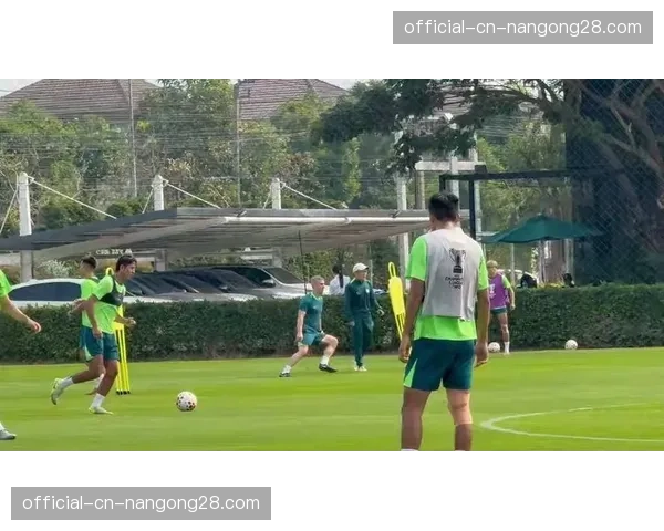 新疆伊力特防守教练接受专访，透露三月强化训练队员的协防轮转速度